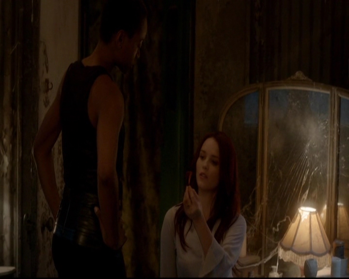 VampireDiariesWorld-dot-nl_TheOriginals_3x14AStreetcarNamedDesire0052.jpg
