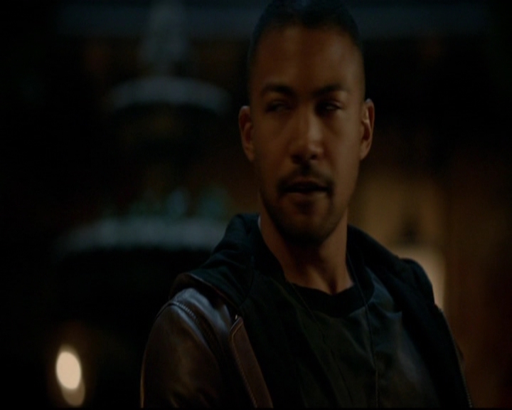 VampireDiariesWorld-dot-nl_TheOriginals_3x14AStreetcarNamedDesire0818.jpg