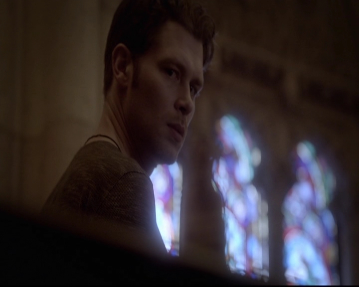 VampireDiariesWorld-dot-nl_TheOriginals_3x14AStreetcarNamedDesire0915.jpg