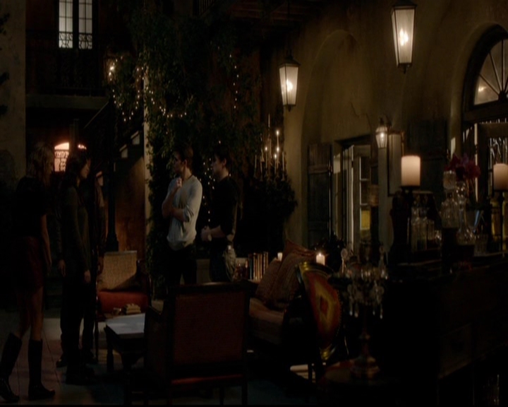 VampireDiariesWorld-dot-nl_TheOriginals_3x14AStreetcarNamedDesire0959.jpg