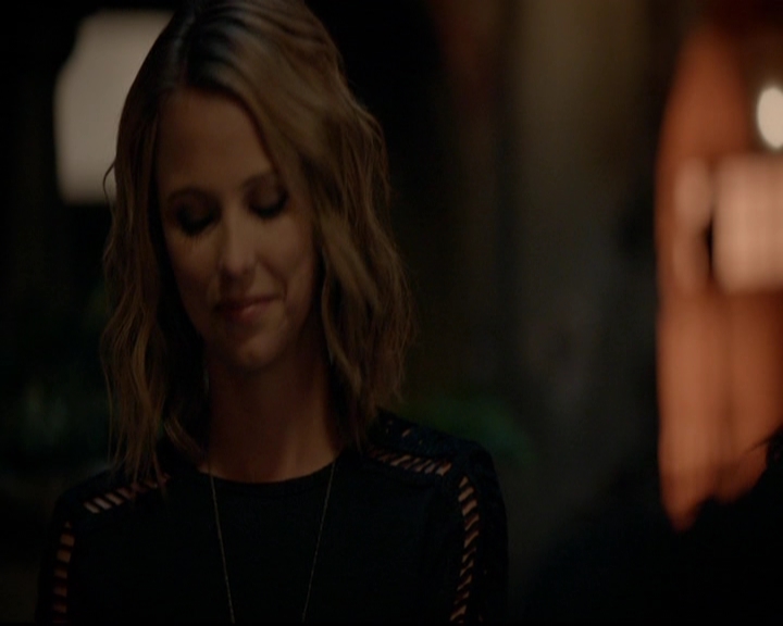 VampireDiariesWorld-dot-nl_TheOriginals_3x14AStreetcarNamedDesire0971.jpg