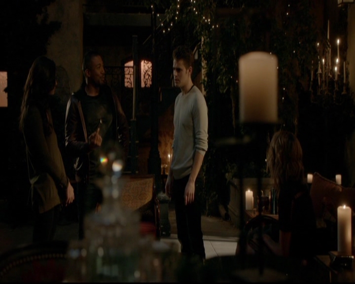 VampireDiariesWorld-dot-nl_TheOriginals_3x14AStreetcarNamedDesire0985.jpg