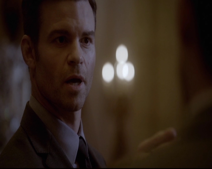 VampireDiariesWorld-dot-nl_TheOriginals_3x14AStreetcarNamedDesire1209.jpg