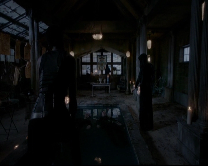 VampireDiariesWorld-dot-nl_TheOriginals_3x14AStreetcarNamedDesire1232.jpg