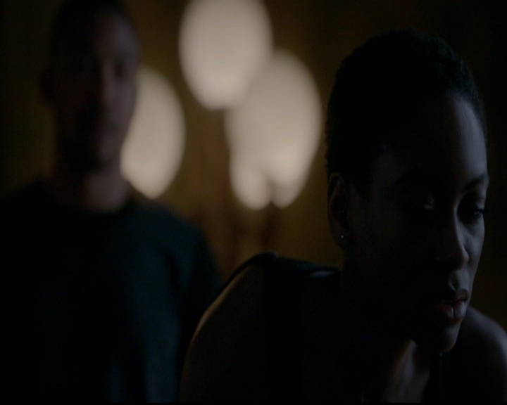 VampireDiariesWorld-dot-nl_TheOriginals_3x14AStreetcarNamedDesire1247.jpg