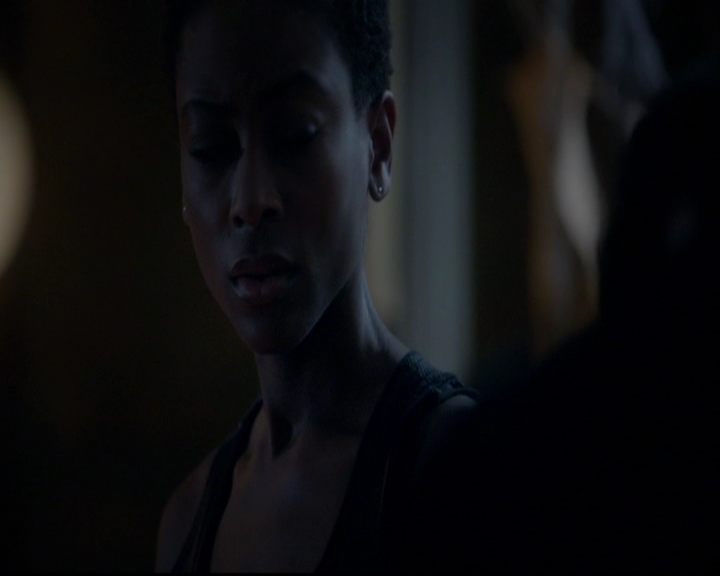 VampireDiariesWorld-dot-nl_TheOriginals_3x14AStreetcarNamedDesire1476.jpg