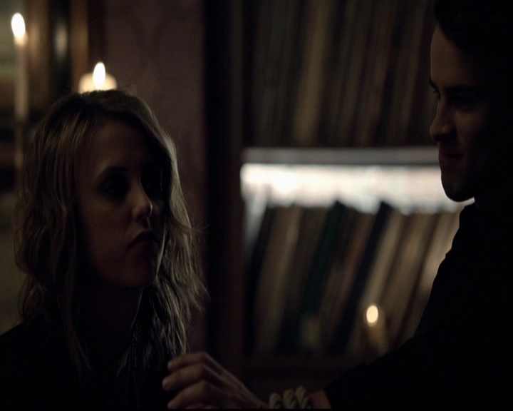 VampireDiariesWorld-dot-nl_TheOriginals_3x14AStreetcarNamedDesire1513.jpg