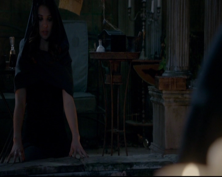 VampireDiariesWorld-dot-nl_TheOriginals_3x14AStreetcarNamedDesire1578.jpg