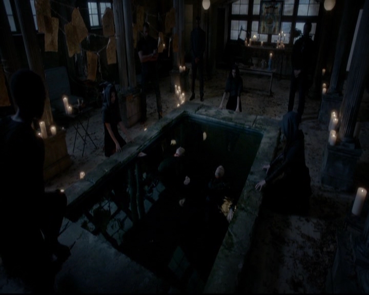 VampireDiariesWorld-dot-nl_TheOriginals_3x14AStreetcarNamedDesire1605.jpg