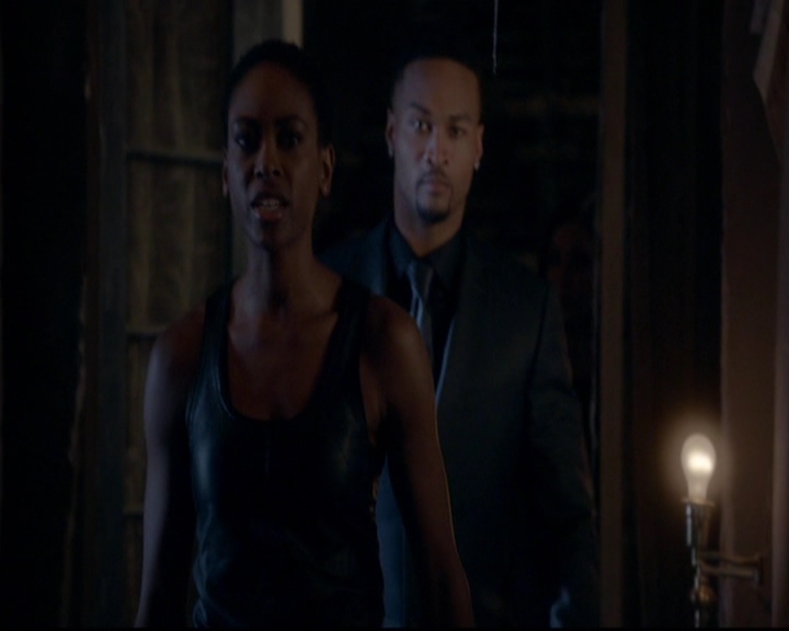 VampireDiariesWorld-dot-nl_TheOriginals_3x14AStreetcarNamedDesire1621.jpg