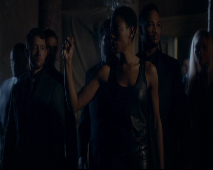 VampireDiariesWorld-dot-nl_TheOriginals_3x14AStreetcarNamedDesire1624.jpg