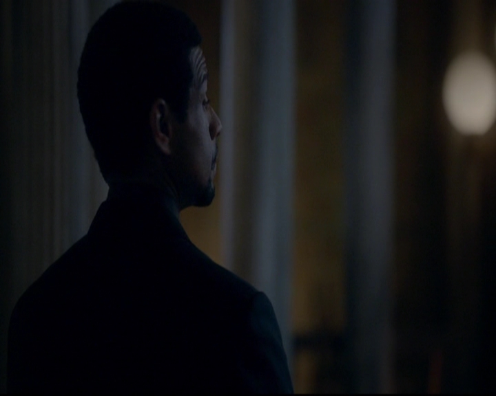 VampireDiariesWorld-dot-nl_TheOriginals_3x14AStreetcarNamedDesire1654.jpg