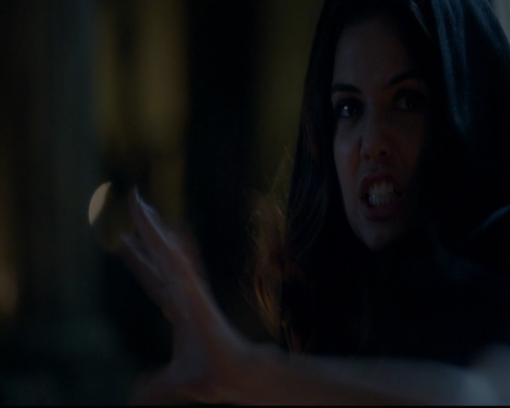 VampireDiariesWorld-dot-nl_TheOriginals_3x14AStreetcarNamedDesire1663.jpg