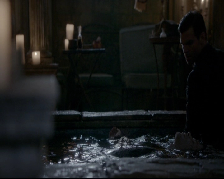 VampireDiariesWorld-dot-nl_TheOriginals_3x14AStreetcarNamedDesire1764.jpg