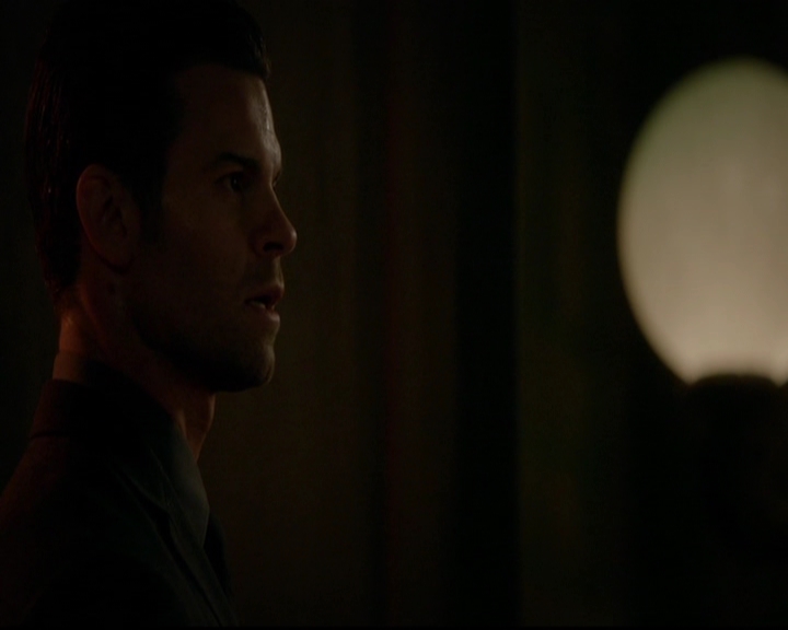 VampireDiariesWorld-dot-nl_TheOriginals_3x14AStreetcarNamedDesire1808.jpg