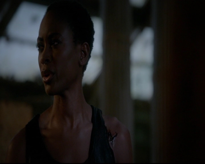 VampireDiariesWorld-dot-nl_TheOriginals_3x14AStreetcarNamedDesire1826.jpg