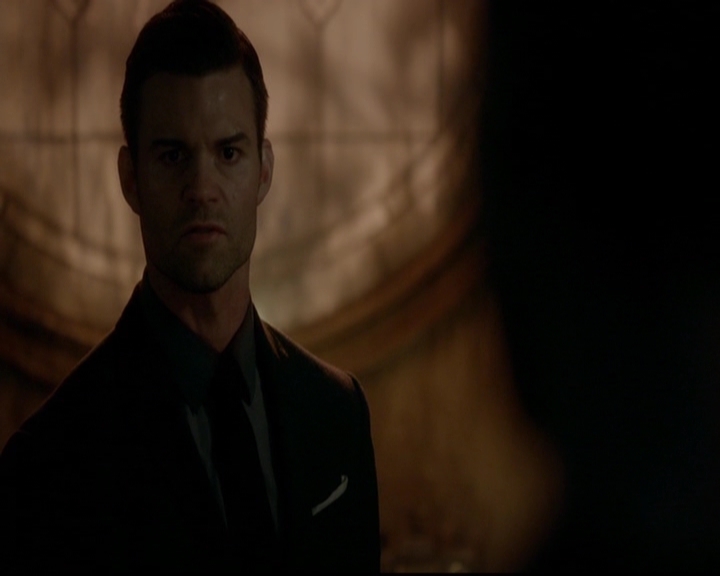 VampireDiariesWorld-dot-nl_TheOriginals_3x14AStreetcarNamedDesire1839.jpg