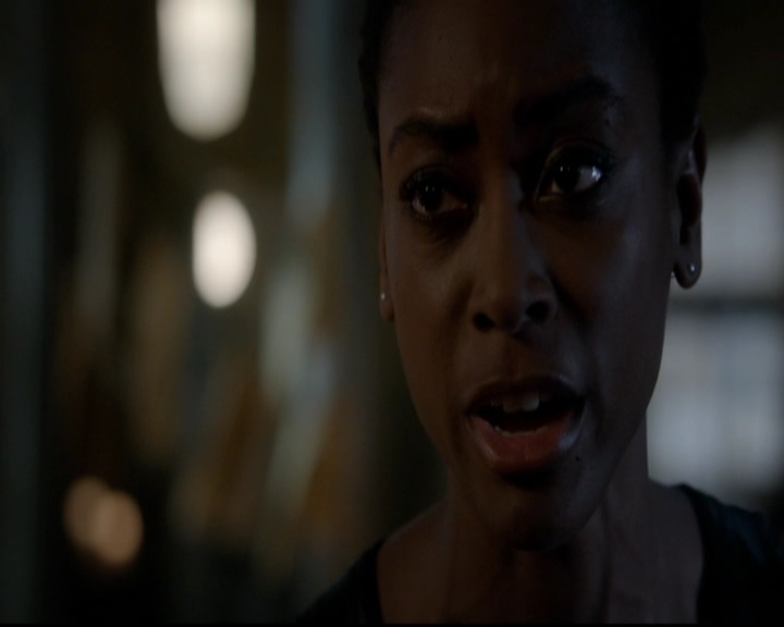 VampireDiariesWorld-dot-nl_TheOriginals_3x14AStreetcarNamedDesire1893.jpg