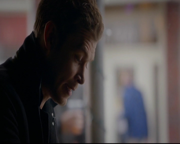 VampireDiariesWorld-dot-nl_TheOriginals_3x15AnOldFriendCalls0394.jpg