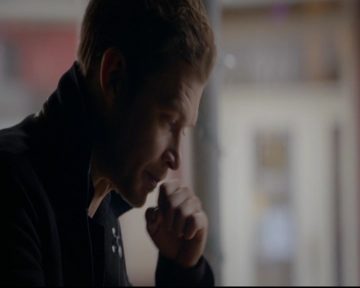 VampireDiariesWorld-dot-nl_TheOriginals_3x15AnOldFriendCalls0396.jpg