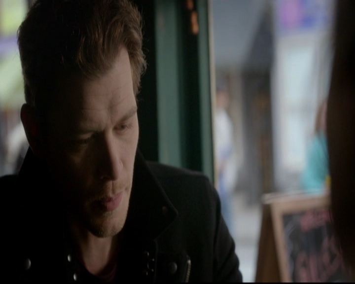 VampireDiariesWorld-dot-nl_TheOriginals_3x15AnOldFriendCalls0402.jpg