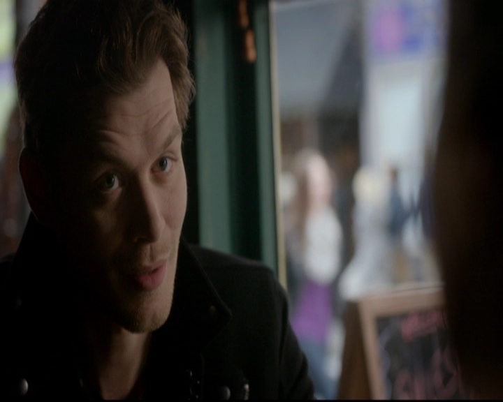 VampireDiariesWorld-dot-nl_TheOriginals_3x15AnOldFriendCalls0419.jpg