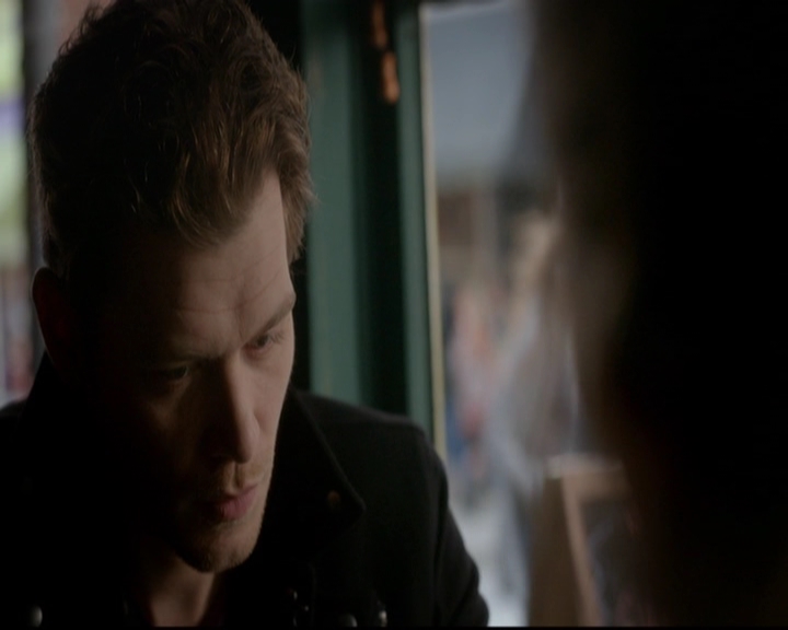VampireDiariesWorld-dot-nl_TheOriginals_3x15AnOldFriendCalls0426.jpg