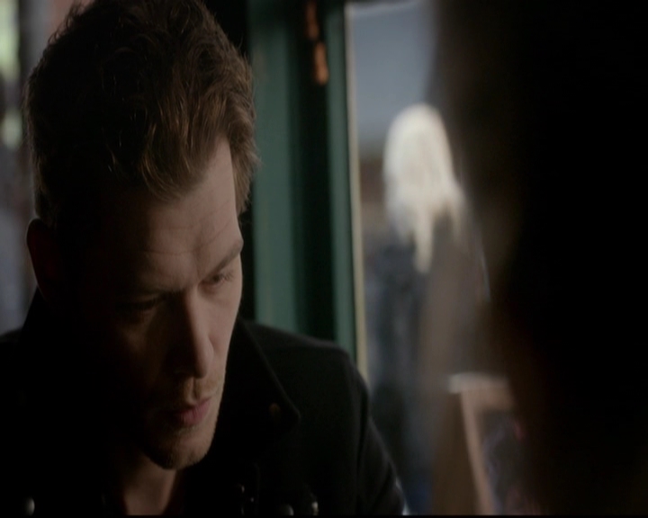 VampireDiariesWorld-dot-nl_TheOriginals_3x15AnOldFriendCalls0427.jpg