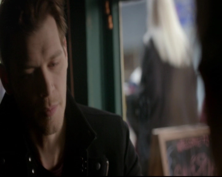 VampireDiariesWorld-dot-nl_TheOriginals_3x15AnOldFriendCalls0437.jpg