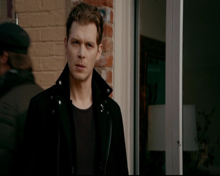 VampireDiariesWorld-dot-nl_TheOriginals_3x15AnOldFriendCalls0481.jpg