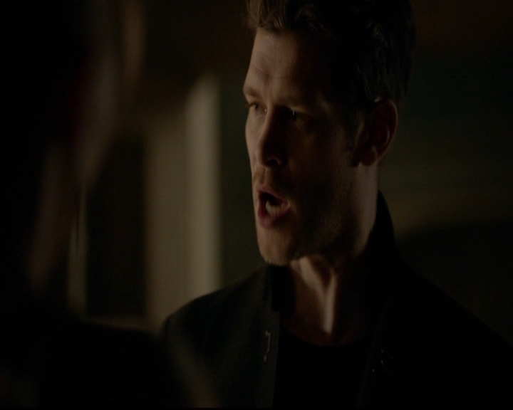 VampireDiariesWorld-dot-nl_TheOriginals_3x15AnOldFriendCalls0489.jpg