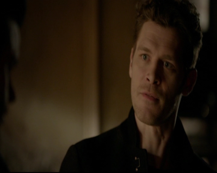 VampireDiariesWorld-dot-nl_TheOriginals_3x15AnOldFriendCalls0509.jpg