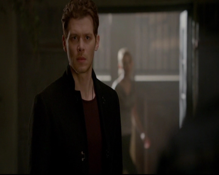 VampireDiariesWorld-dot-nl_TheOriginals_3x15AnOldFriendCalls0579.jpg