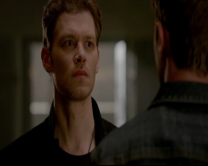 VampireDiariesWorld-dot-nl_TheOriginals_3x15AnOldFriendCalls0594.jpg