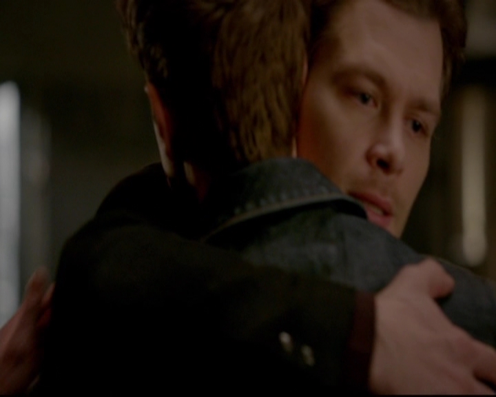 VampireDiariesWorld-dot-nl_TheOriginals_3x15AnOldFriendCalls0597.jpg