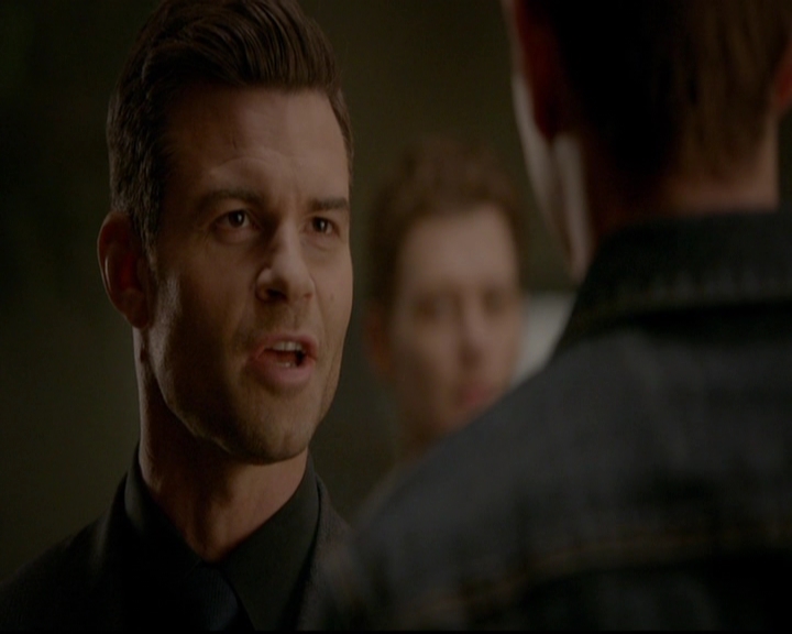 VampireDiariesWorld-dot-nl_TheOriginals_3x15AnOldFriendCalls0610.jpg