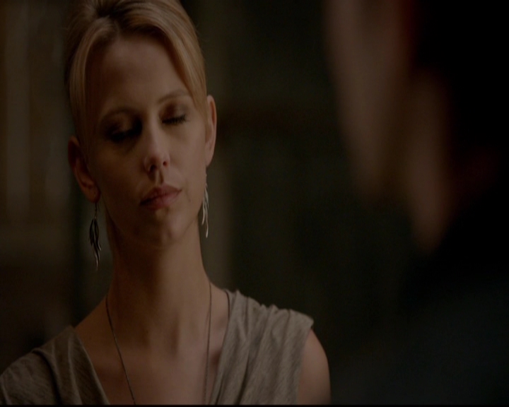 VampireDiariesWorld-dot-nl_TheOriginals_3x15AnOldFriendCalls0613.jpg