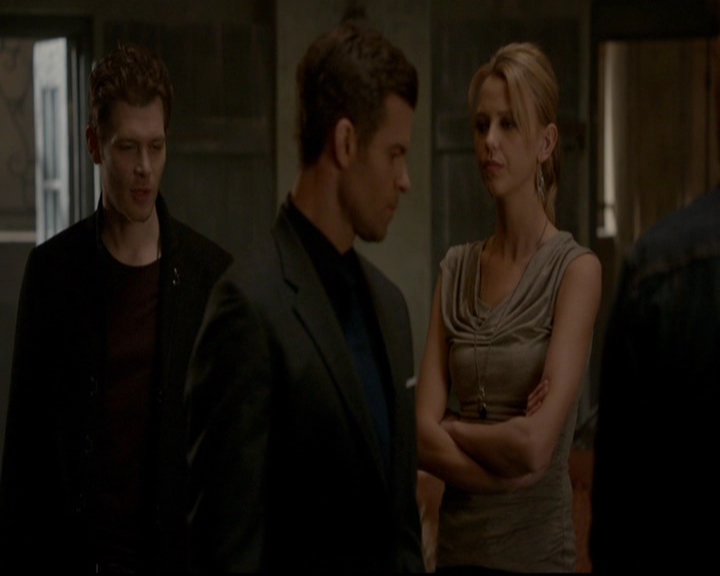 VampireDiariesWorld-dot-nl_TheOriginals_3x15AnOldFriendCalls0628.jpg