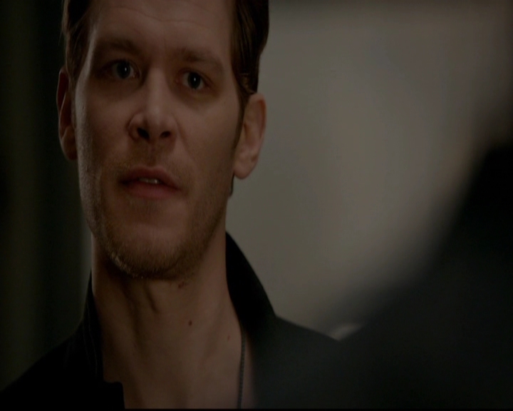 VampireDiariesWorld-dot-nl_TheOriginals_3x15AnOldFriendCalls0633.jpg