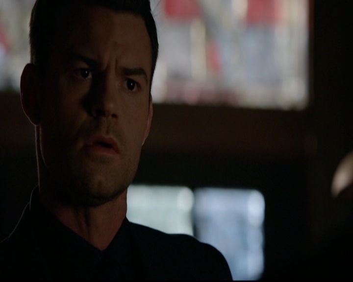 VampireDiariesWorld-dot-nl_TheOriginals_3x15AnOldFriendCalls0693.jpg
