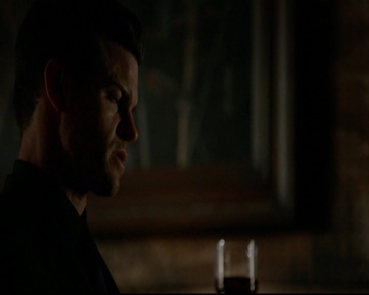 VampireDiariesWorld-dot-nl_TheOriginals_3x15AnOldFriendCalls0700.jpg