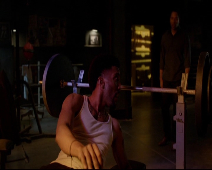 VampireDiariesWorld-dot-nl_TheOriginals_3x15AnOldFriendCalls0723.jpg