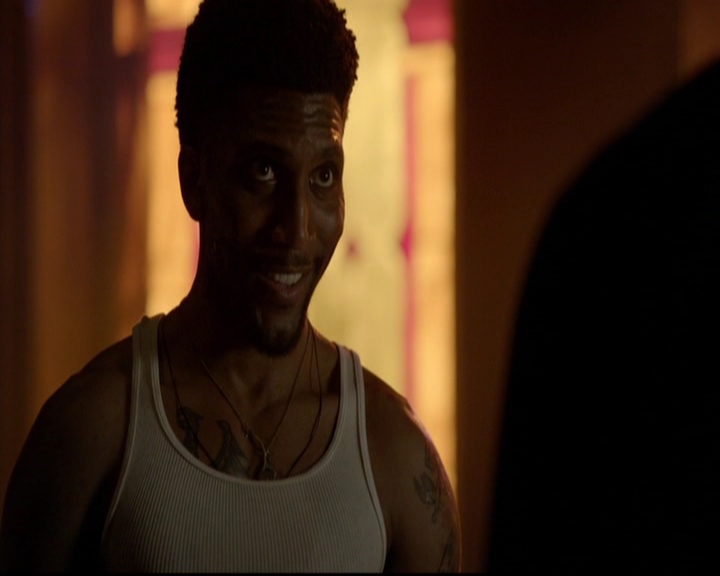 VampireDiariesWorld-dot-nl_TheOriginals_3x15AnOldFriendCalls0733.jpg