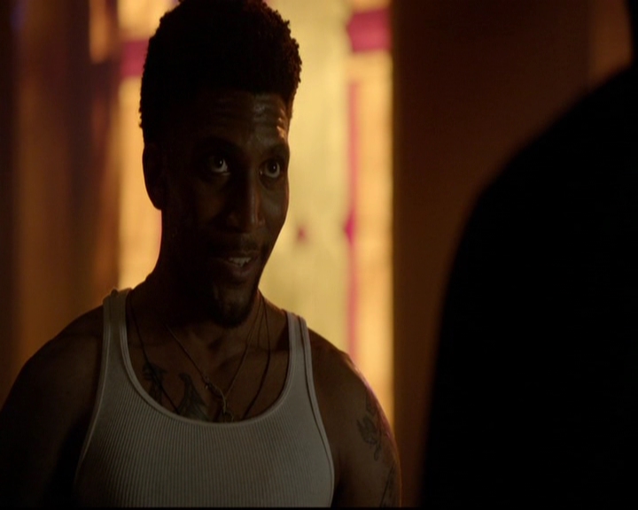 VampireDiariesWorld-dot-nl_TheOriginals_3x15AnOldFriendCalls0734.jpg