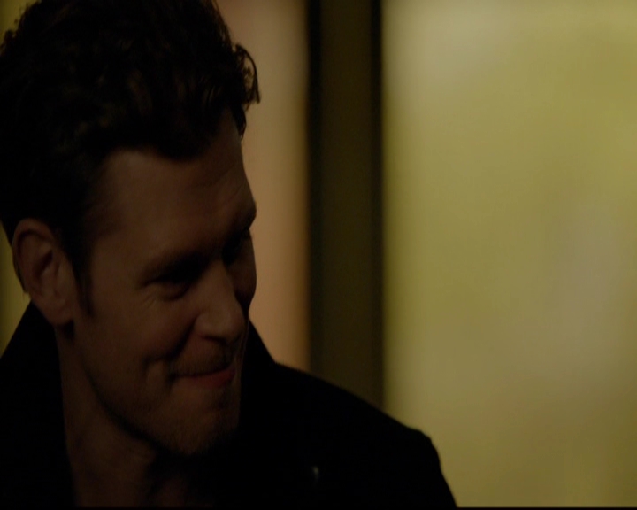 VampireDiariesWorld-dot-nl_TheOriginals_3x15AnOldFriendCalls1422.jpg