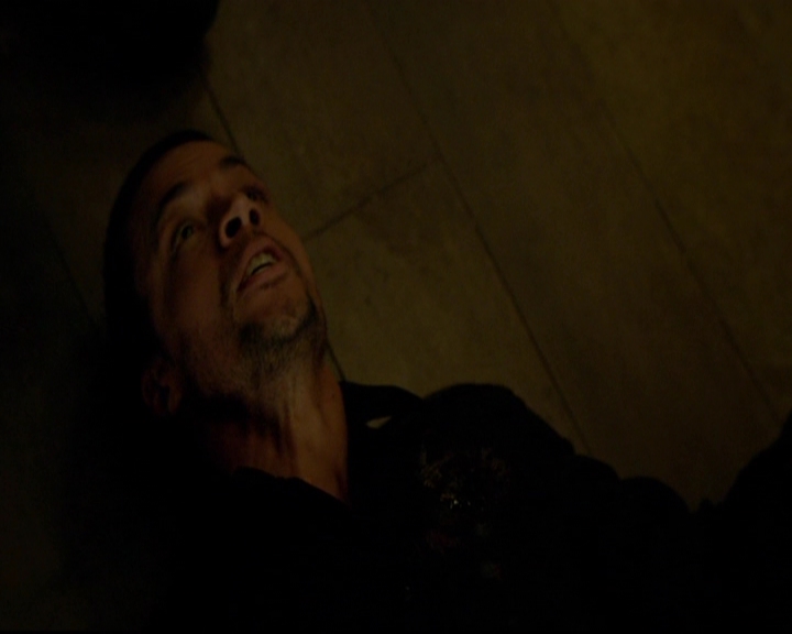 VampireDiariesWorld-dot-nl_TheOriginals_3x15AnOldFriendCalls1423.jpg