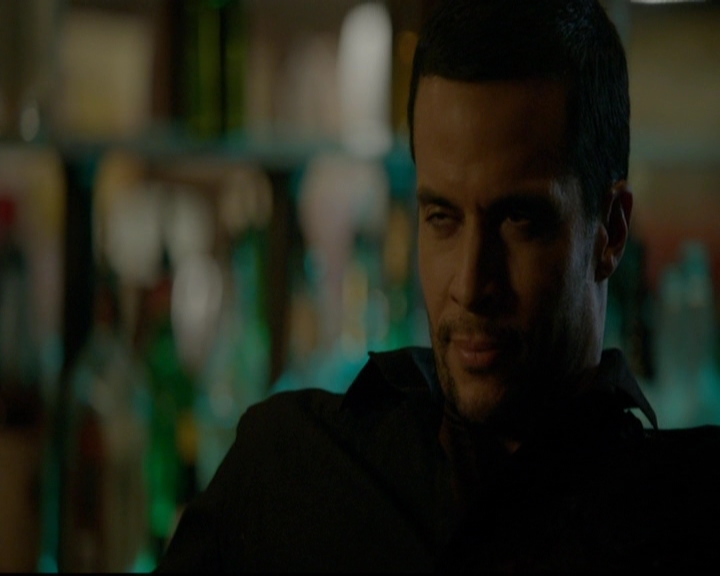 VampireDiariesWorld-dot-nl_TheOriginals_3x15AnOldFriendCalls1432.jpg