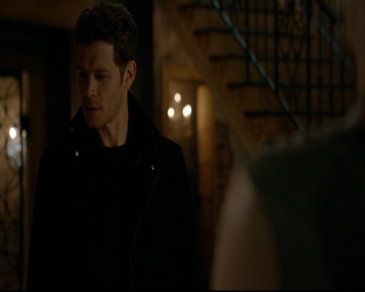 VampireDiariesWorld-dot-nl_TheOriginals_3x15AnOldFriendCalls1545.jpg