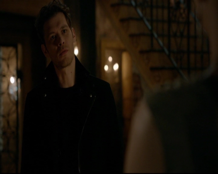 VampireDiariesWorld-dot-nl_TheOriginals_3x15AnOldFriendCalls1546.jpg