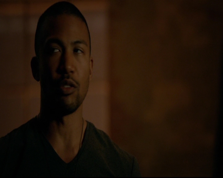 VampireDiariesWorld-dot-nl_TheOriginals_3x15AnOldFriendCalls1608.jpg
